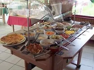 Szálloda Domaine Du Rougier Camarès