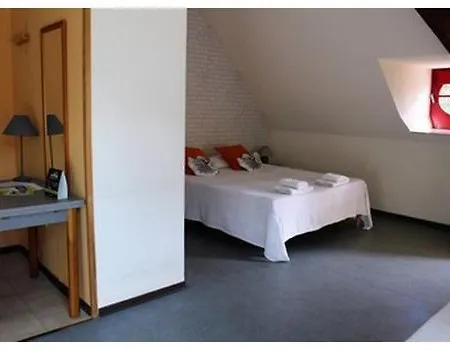 Domaine Du Rougier 2*