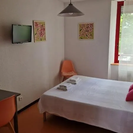 Hotel Domaine Du Rougier 2*