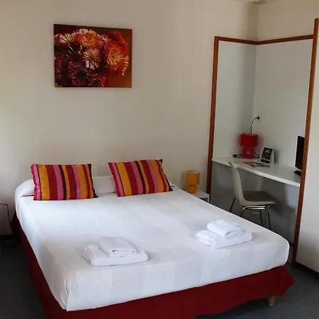 Domaine Du Rougier 2* カマレ