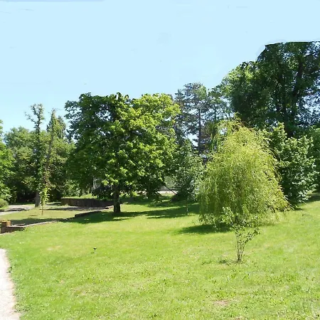 Domaine Du Rougier ホテル